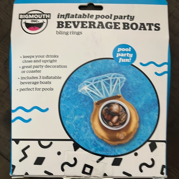Never opened cute inflatable beverage holders (set of 3) - Picture 2 of 2
